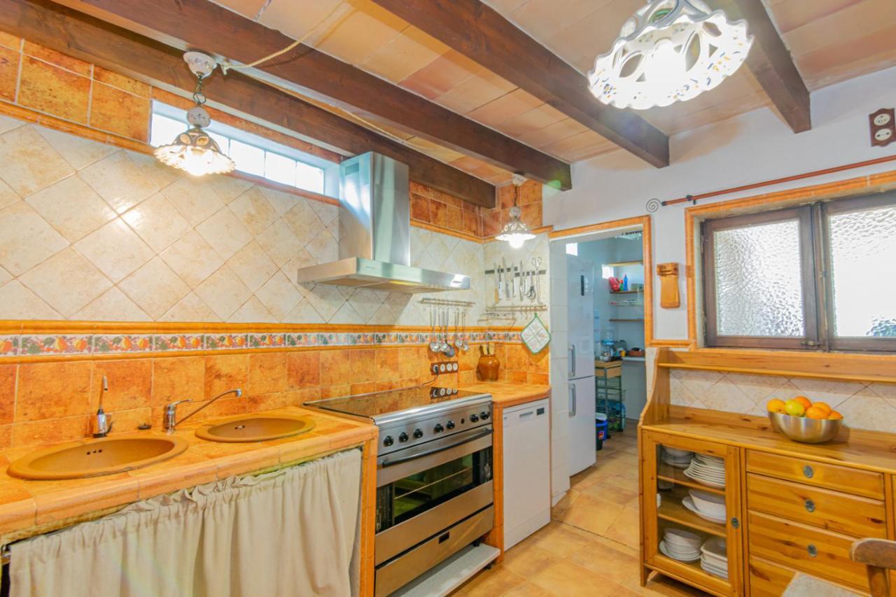 Casa Baix Semesterbostad Sineu (Mallorca)
